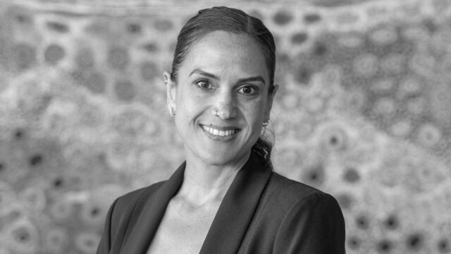 Head Shot Bronwyn Dodd