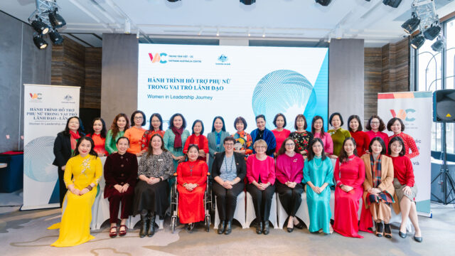WILJ6 Group photo at Symposium